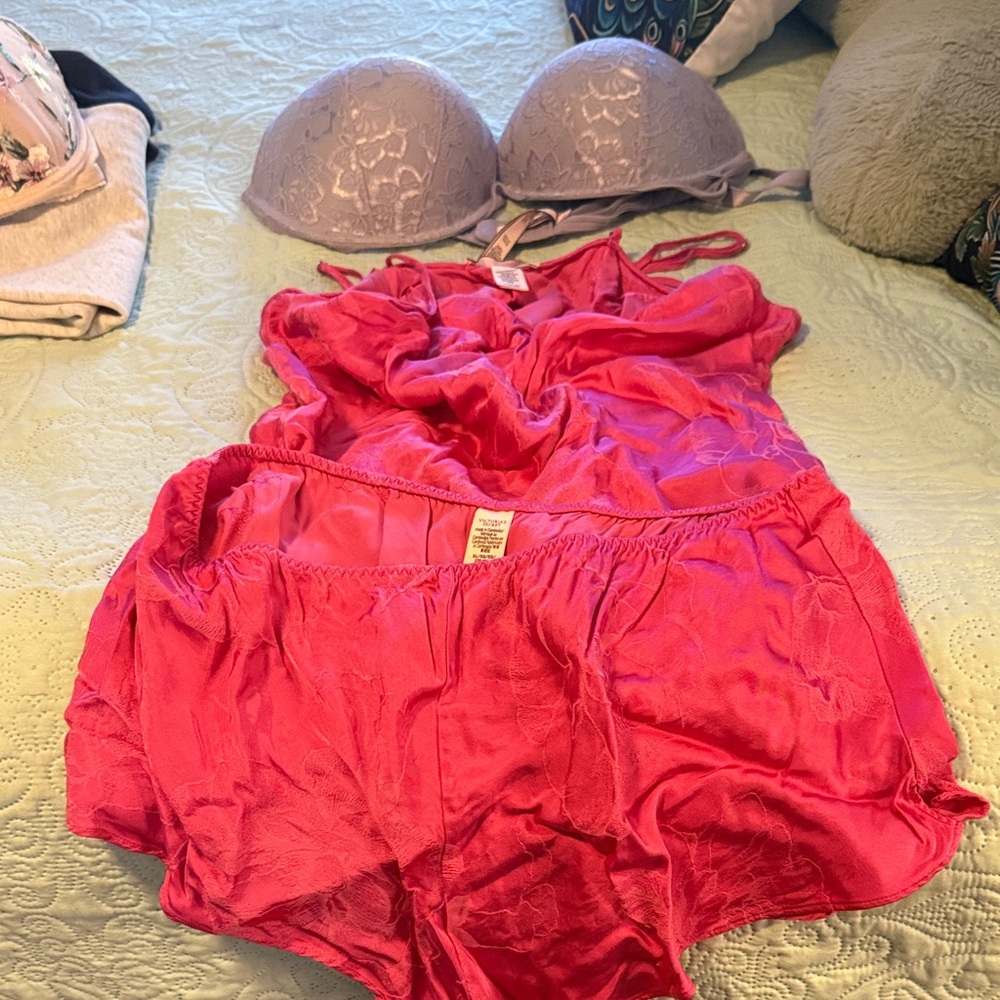 Victoria's Secret Pink and Gray Intimate Set